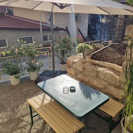 House Vesela Villa *